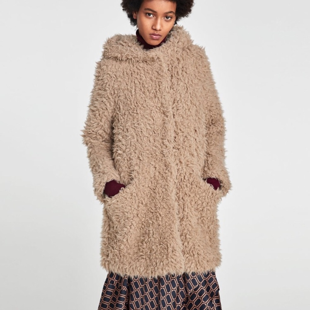 Texture coat with hood, ( price is firm ) - Picture 3 of 4